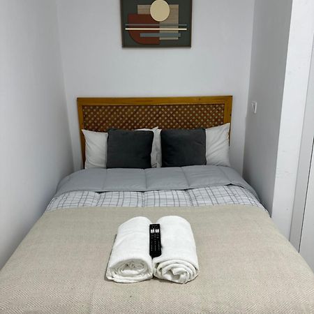 Rooms Mediavilla Madri Exterior foto